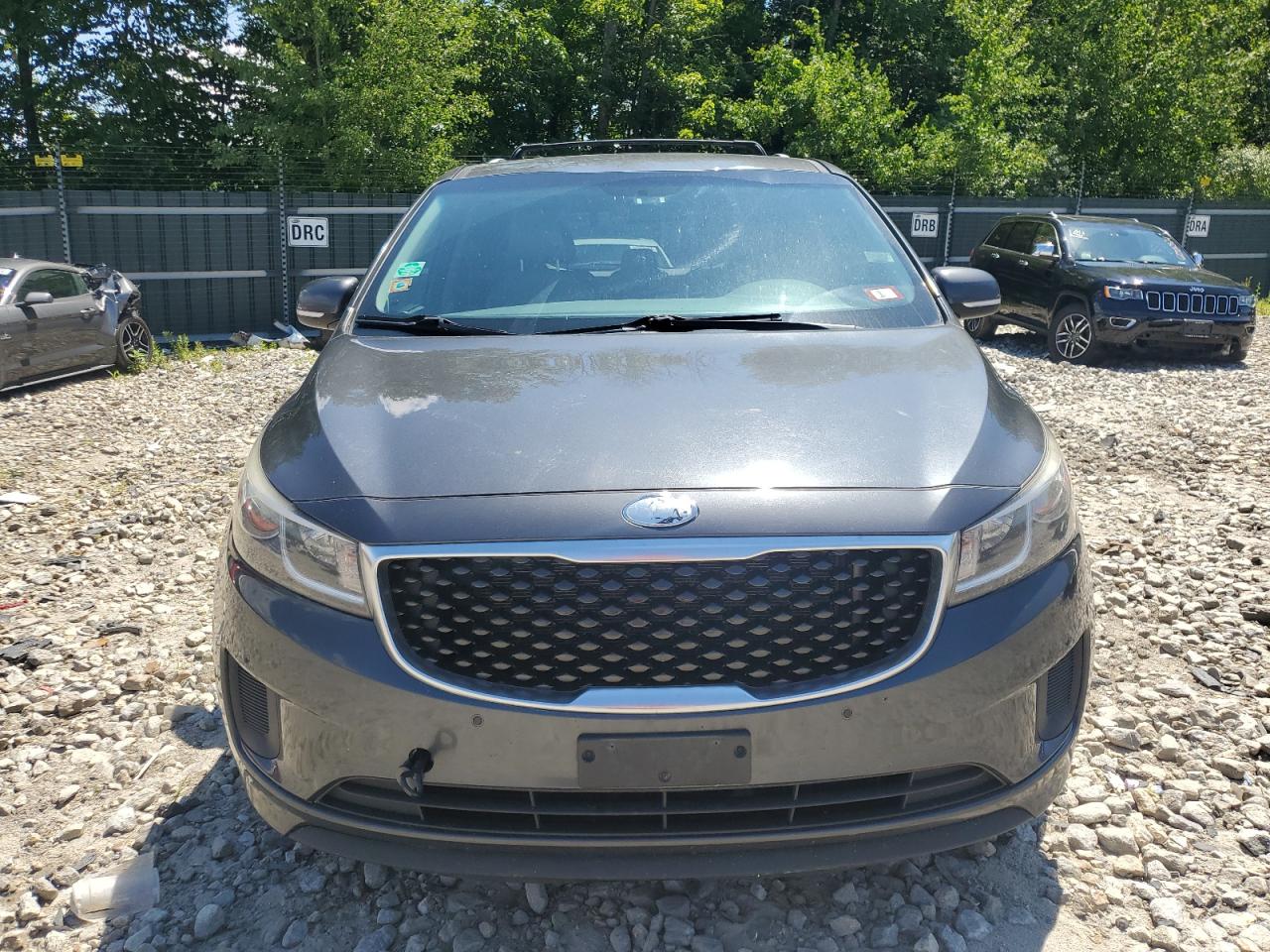 KNDMB5C11H6281179 2017 Kia Sedona Lx