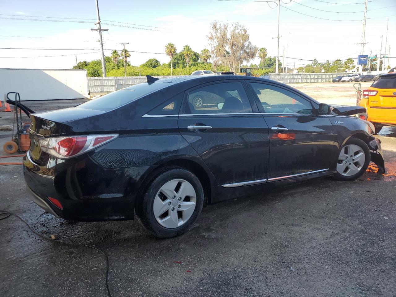 KMHEC4A41BA001494 2011 Hyundai Sonata Hybrid