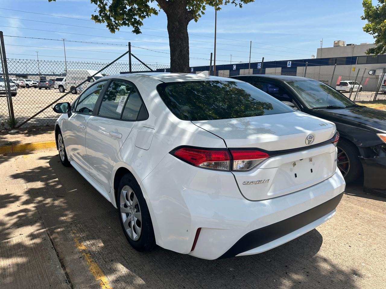 2021 Toyota Corolla Le vin: 5YFEPMAE9MP253087