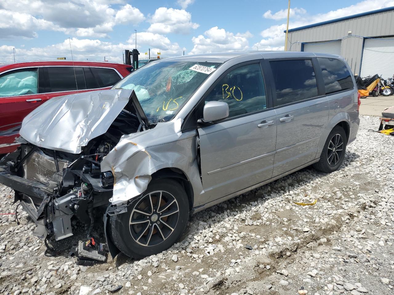 Lot #3046729262 2017 DODGE GRAND CARA