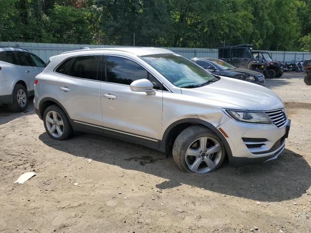 VIN 5LMCJ1C90HUL24444 2017 Lincoln MKC, Premiere no.4