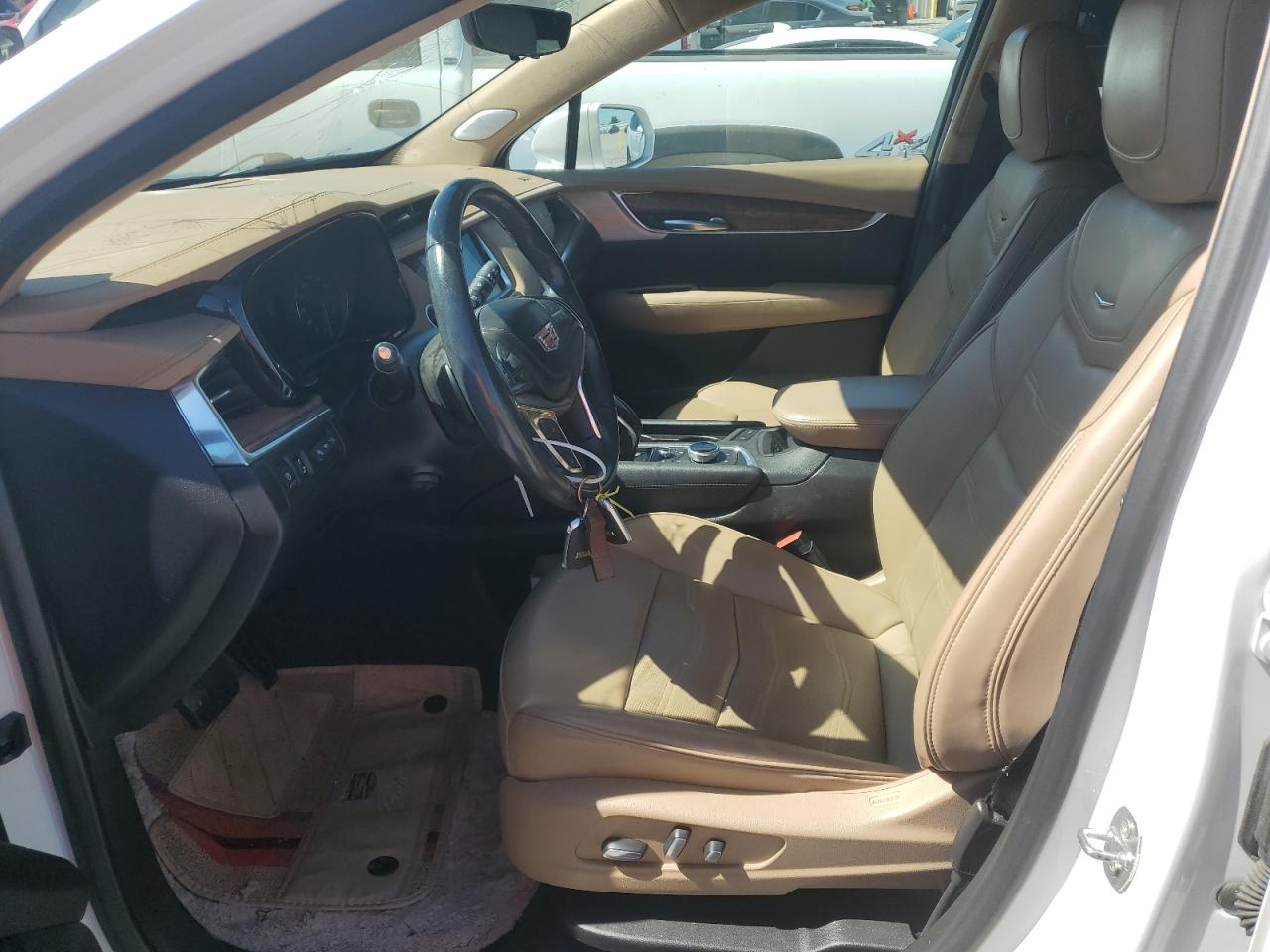 1GYKNER44LZ172250 2020 Cadillac Xt5 Platinum Premium Luxury