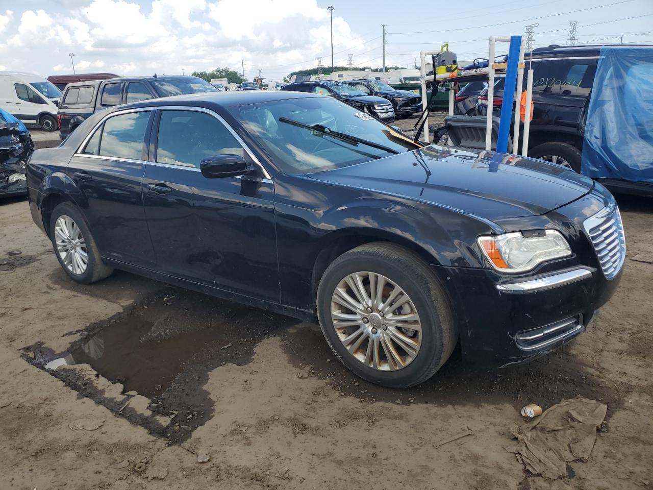 2C3CCARG8EH235991 2014 Chrysler 300