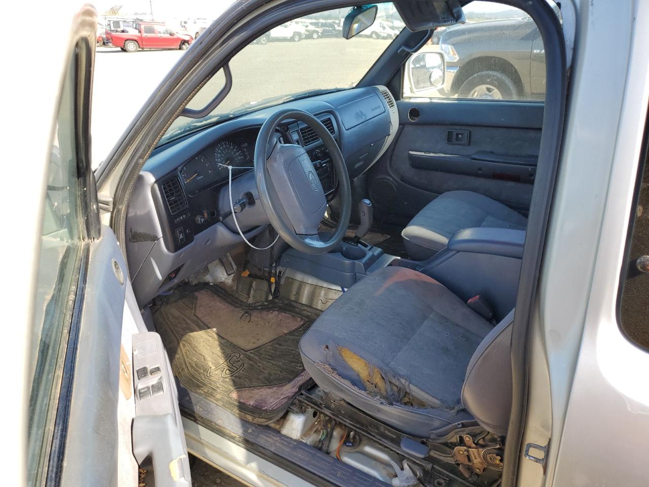 4TASN92N7YZ595939 2000 Toyota Tacoma Xtracab Prerunner