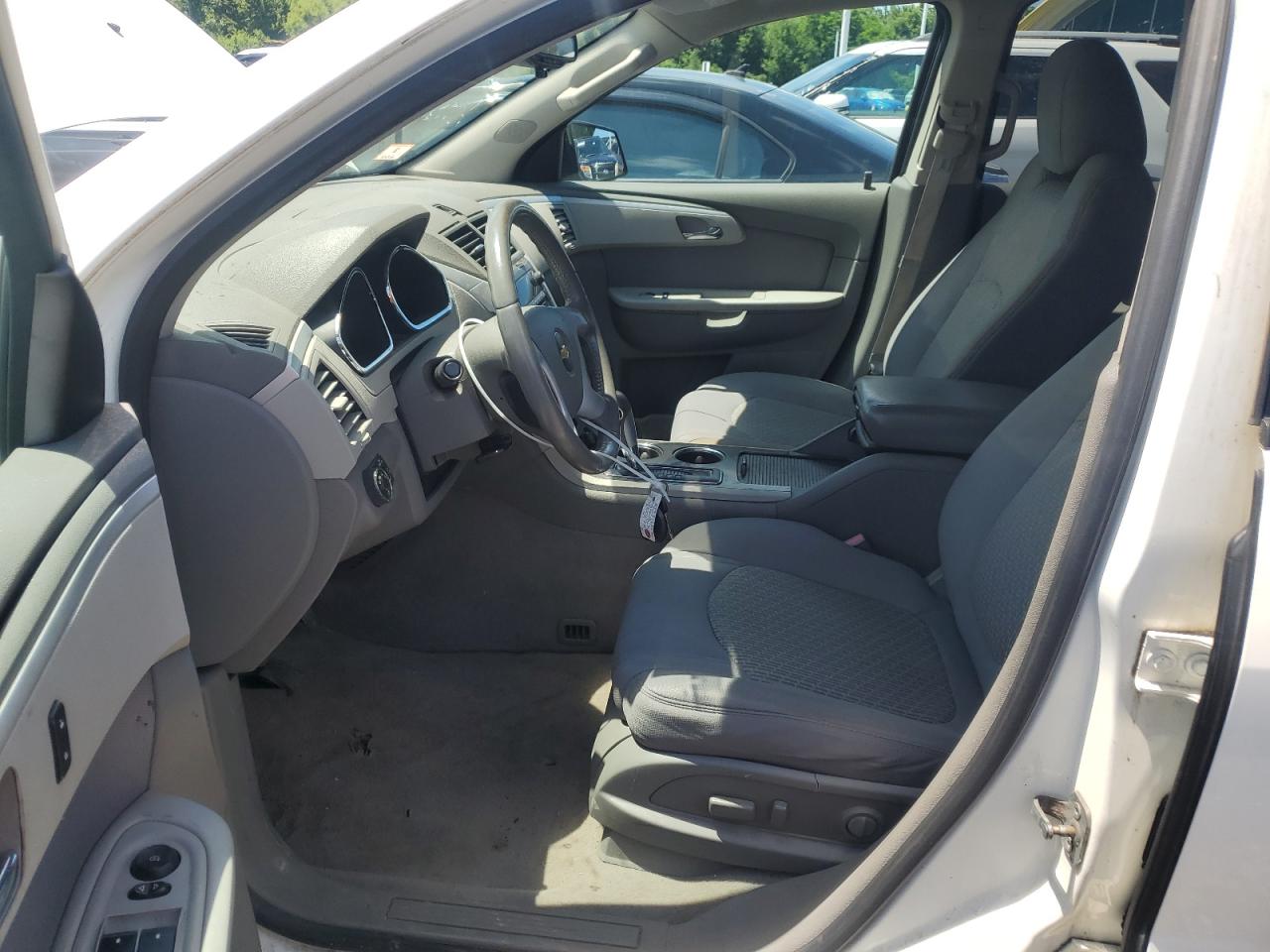 Lot #2645278175 2012 CHEVROLET TRAVERSE L