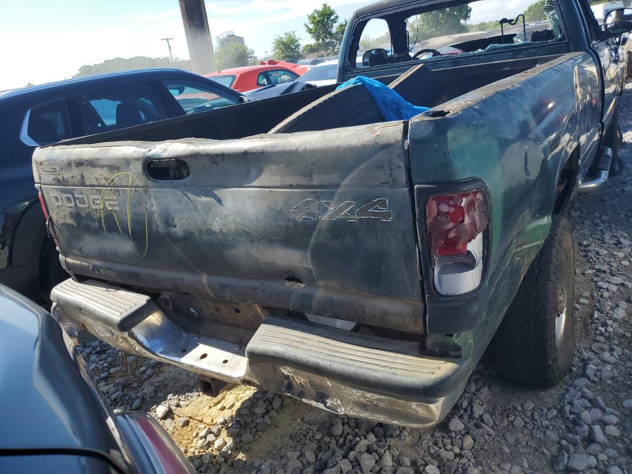 3B7KF2662WM292884 1998 Dodge Ram 2500