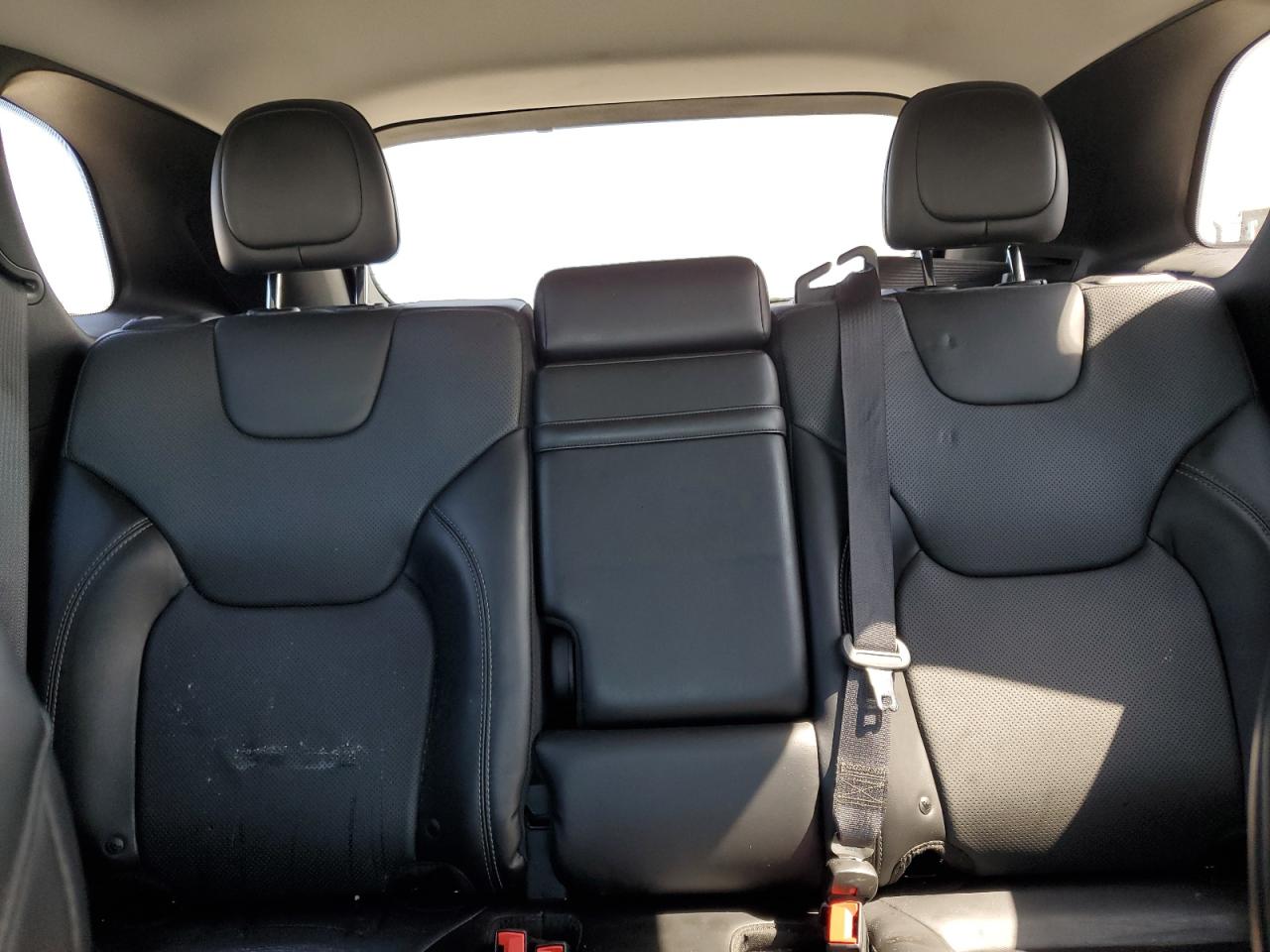 1C4PJLDB9KD403060 2019 Jeep Cherokee Limited