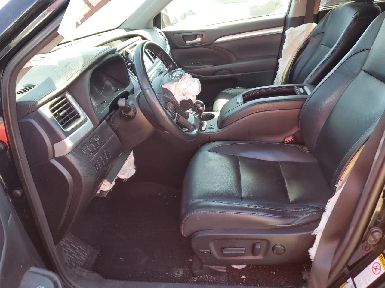 5TDJKRFH9FS091890 2015 Toyota Highlander Xle