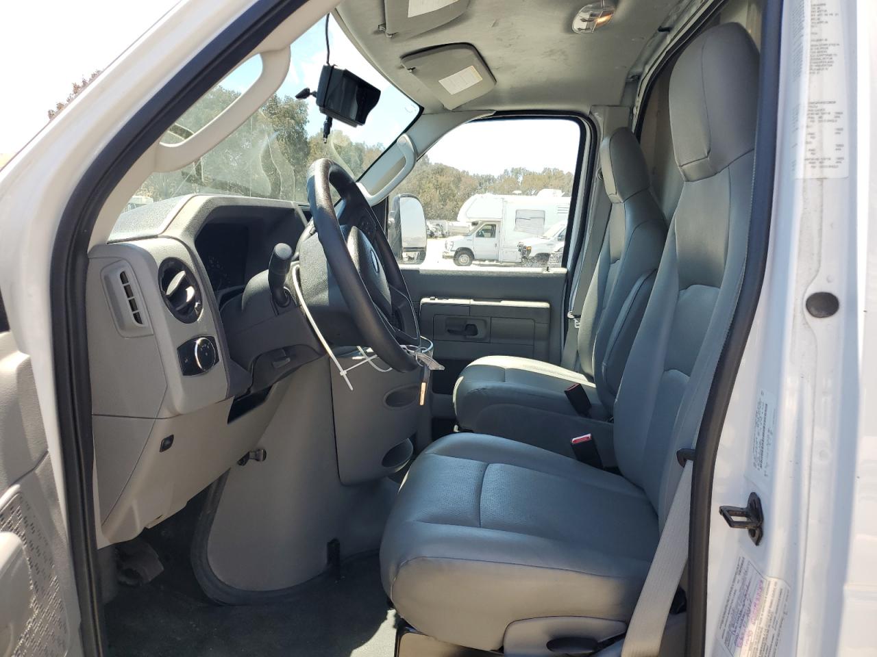 1FDWE3FK4NDC26026 2022 Ford Econoline E350 Super Duty Cutaway Van