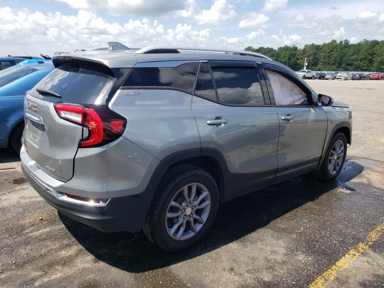 Lot #2756679214 2023 GMC TERRAIN SL