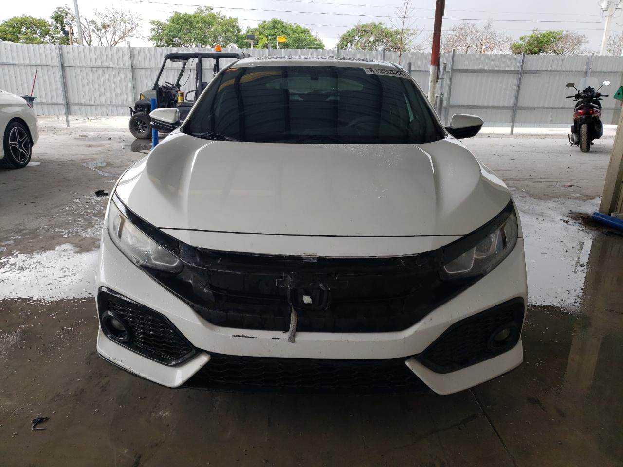 2018 Honda Civic Ex vin: SHHFK7H50JU210080