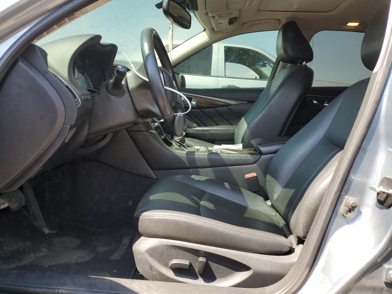 JN1EV7AR6JM437852 2018 Infiniti Q50 Luxe