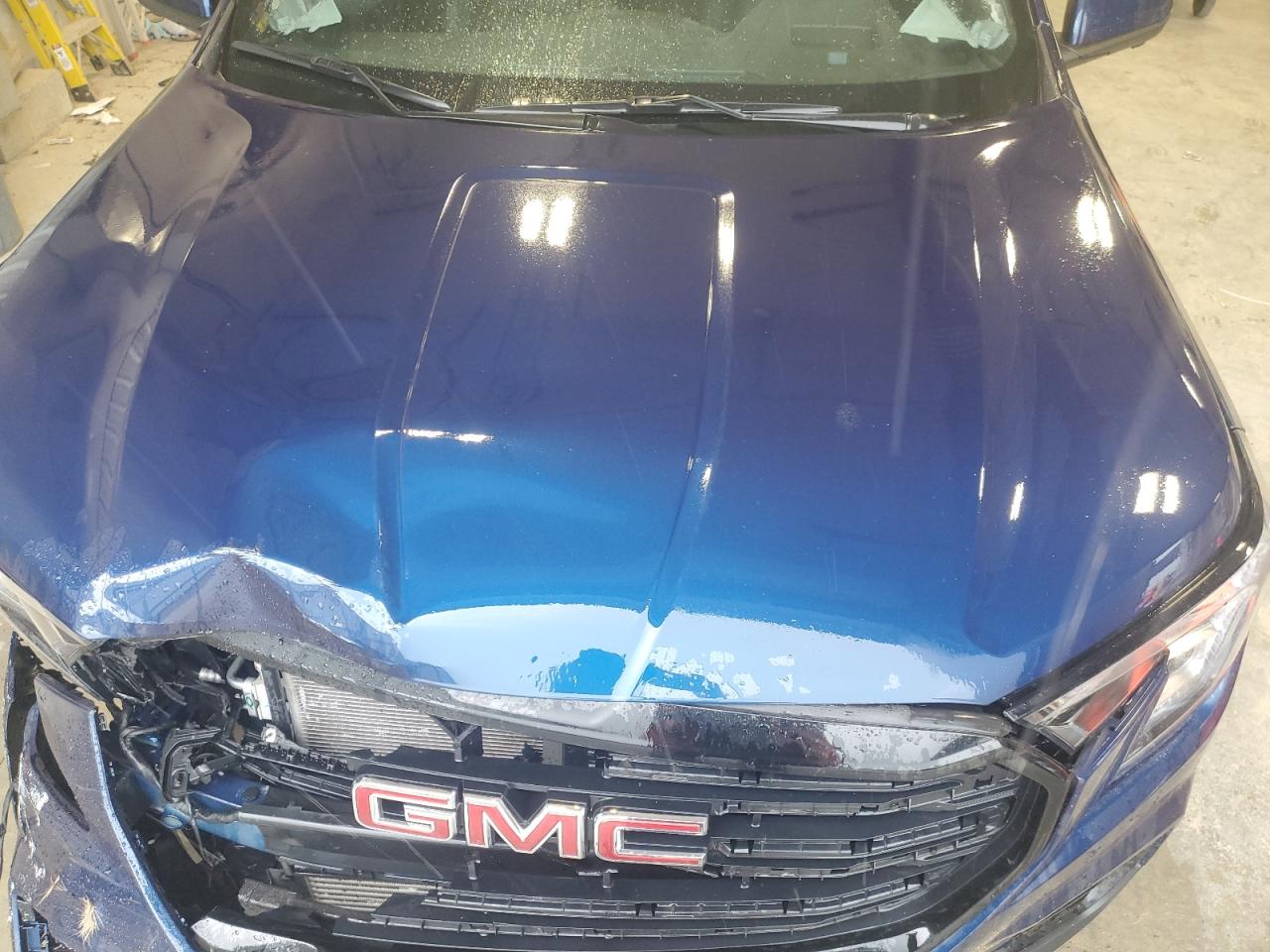 3GKALVEV4NL237215 2022 GMC Terrain Slt