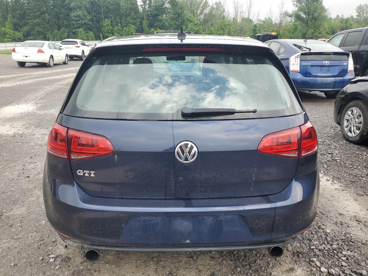 2015 Volkswagen Gti vin: 3VW5T7AU8FM008163