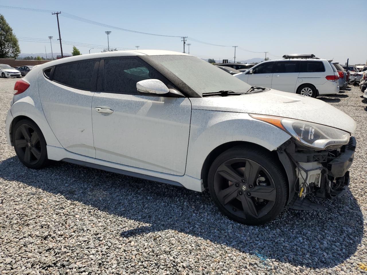 Lot #2909259814 2014 HYUNDAI VELOSTER T