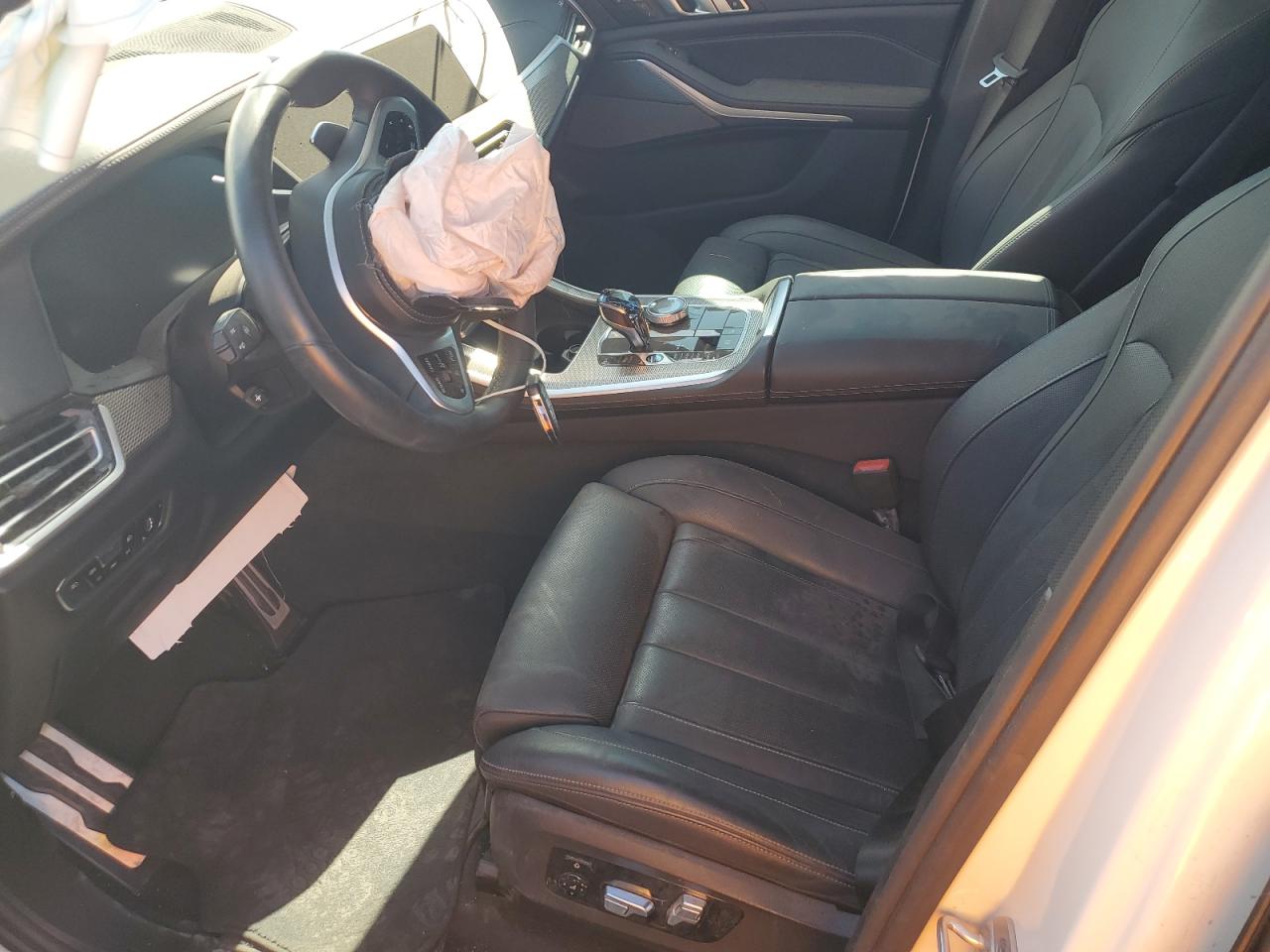 5UXCR6C00M9E76379 2021 BMW X5 xDrive40I