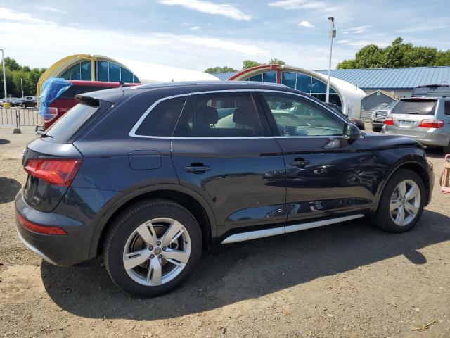 VIN WA1BNAFY8K2072739 2019 Audi Q5, Premium Plus no.3