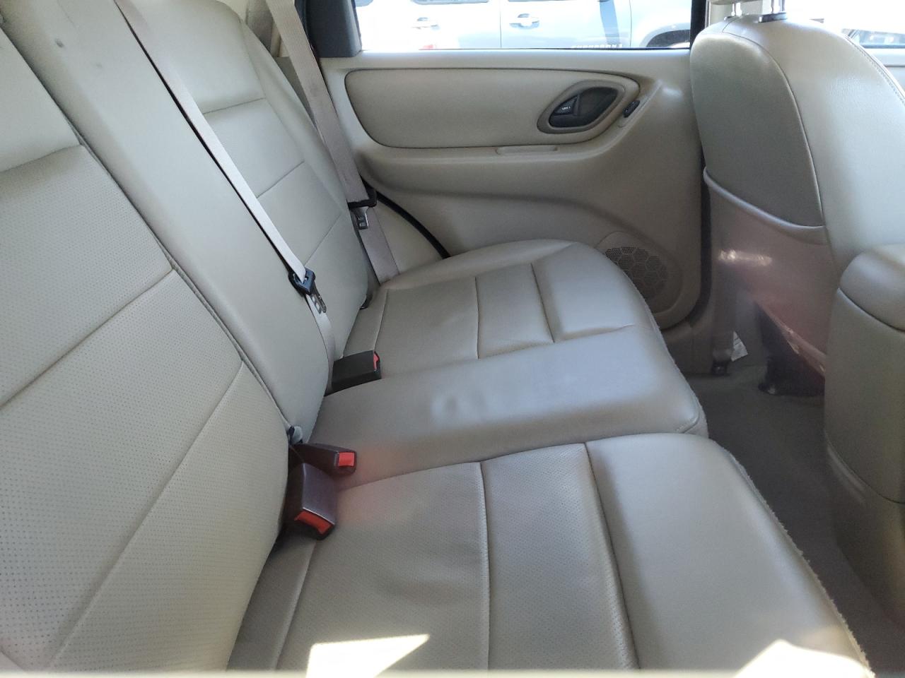 1FMCU94116KB57845 2006 Ford Escape Limited