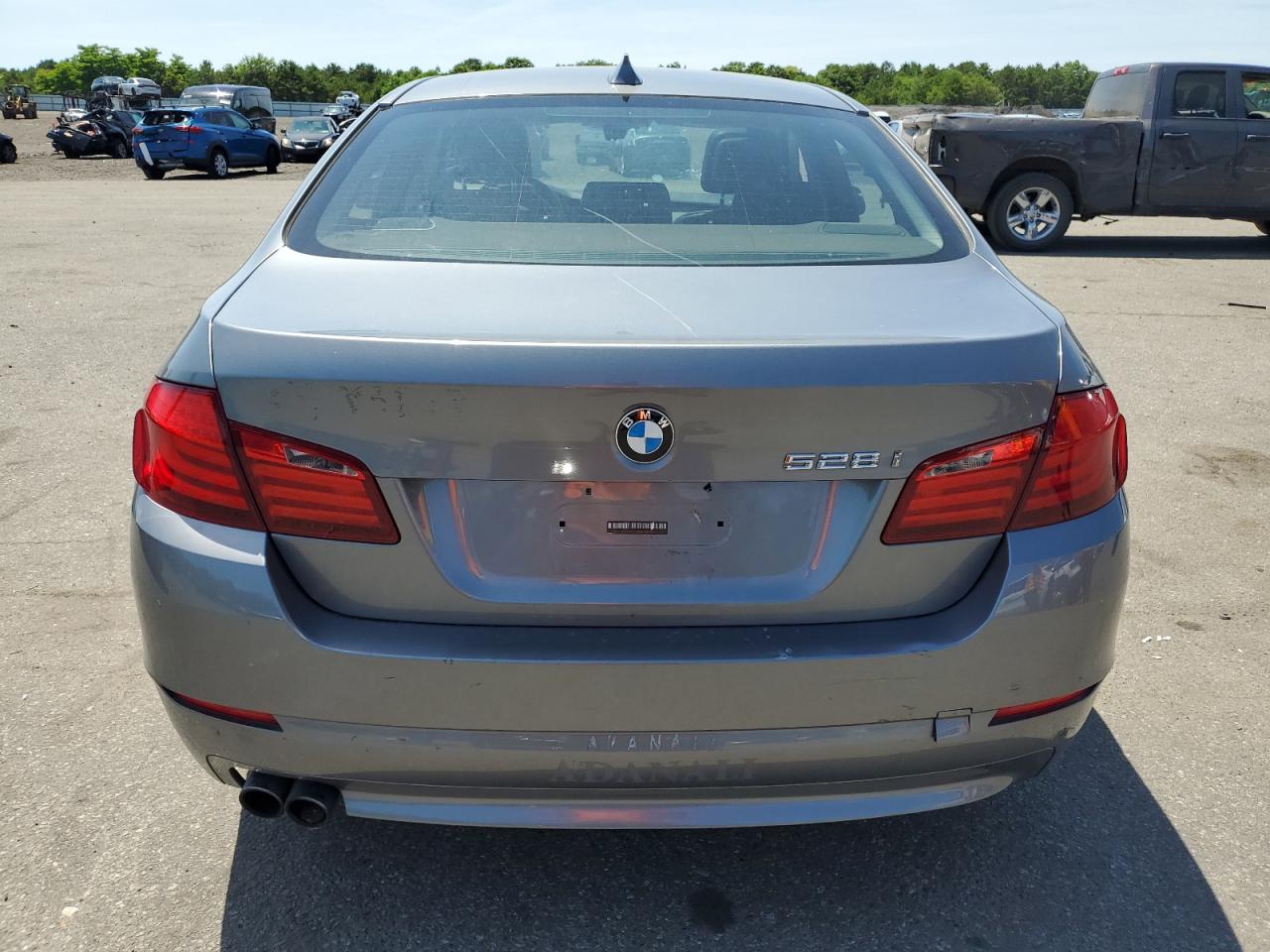 WBAFR1C53BC740072 2011 BMW 528 I