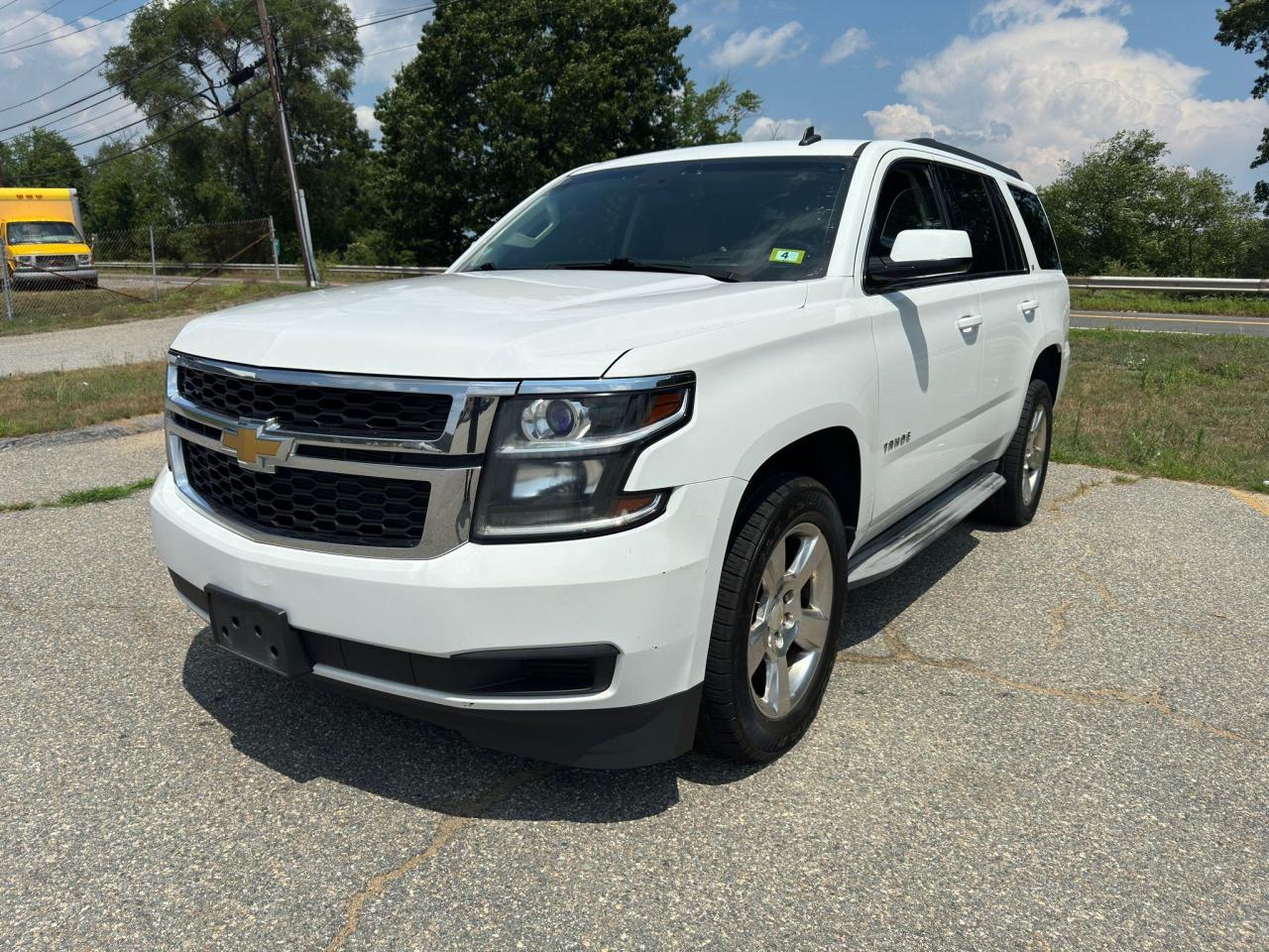 2015 Chevrolet Tahoe K1500 Lt vin: 1GNSKBKC1FR169137