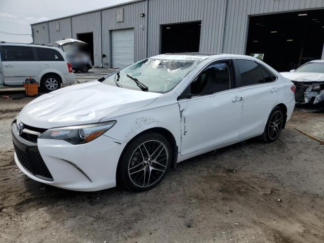 VIN 4T1BF1FK1FU037626 2015 Toyota Camry, LE no.1