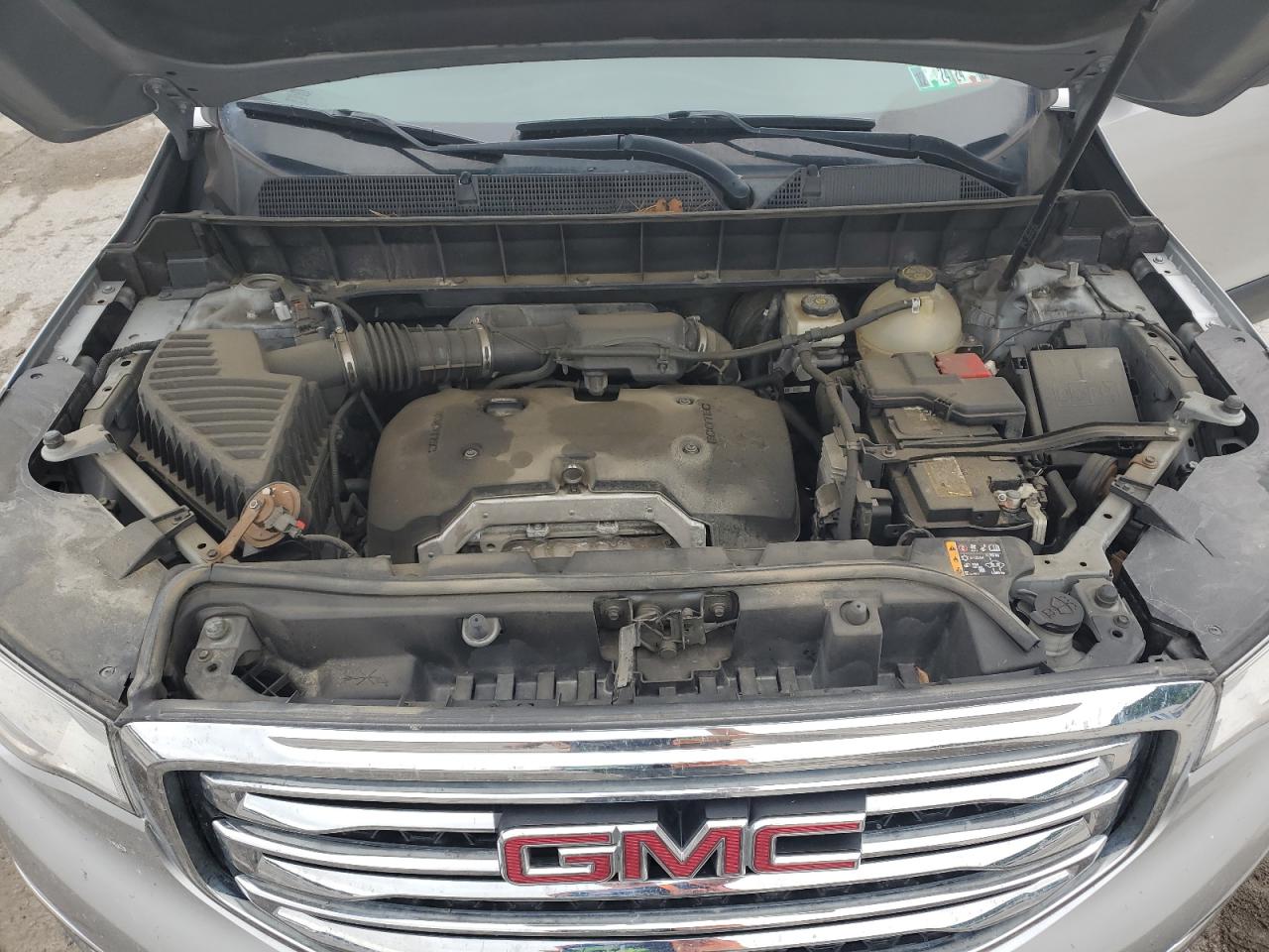 1GKKNLLA8JZ211710 2018 GMC Acadia Sle