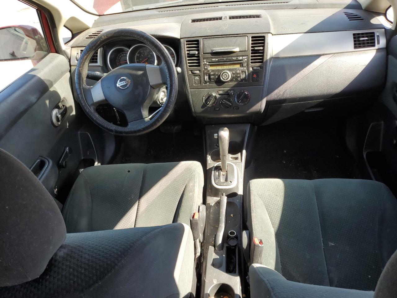 3N1BC1AP7BL369013 2011 Nissan Versa S