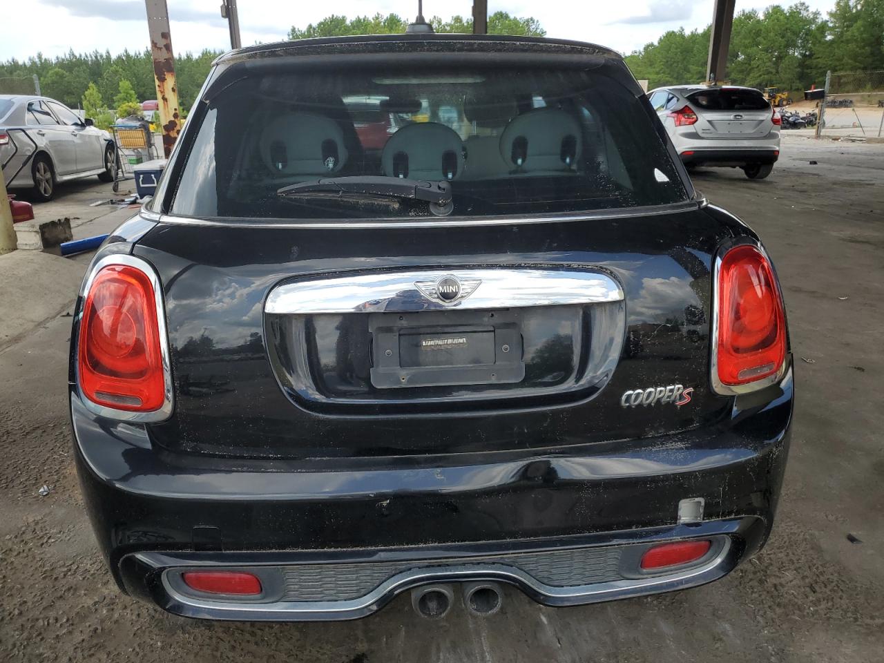 2016 Mini Cooper S vin: WMWXU3C55G2D28461