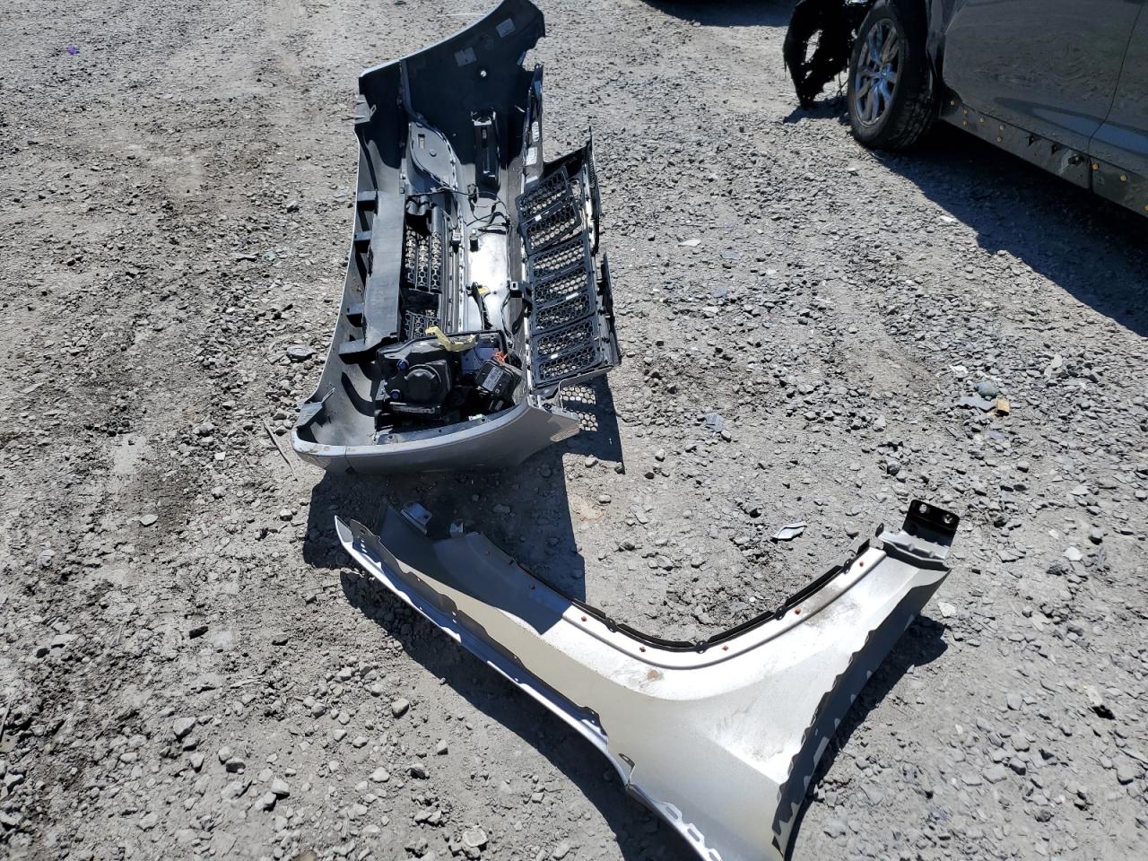 1C4RJFCG1FC112944 2015 Jeep Grand Cherokee Overland