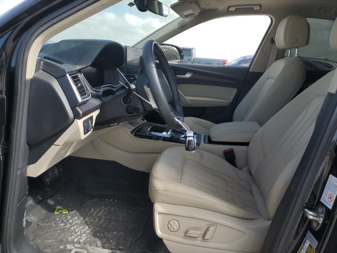 WA1EAAFY9N2011185 2022 Audi Q5 Premium Plus 45