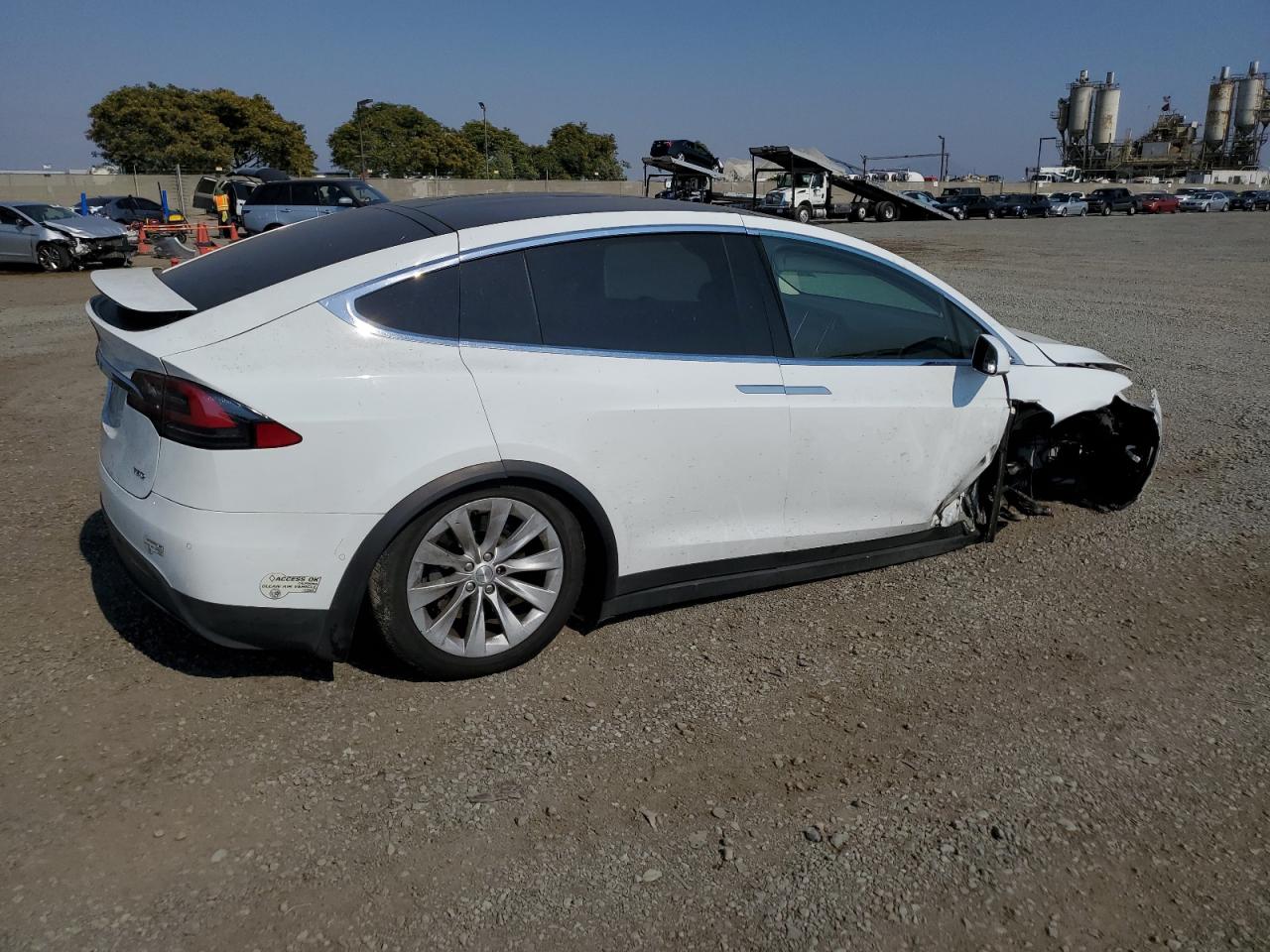 5YJXCAE26GF008671 2016 Tesla Model X