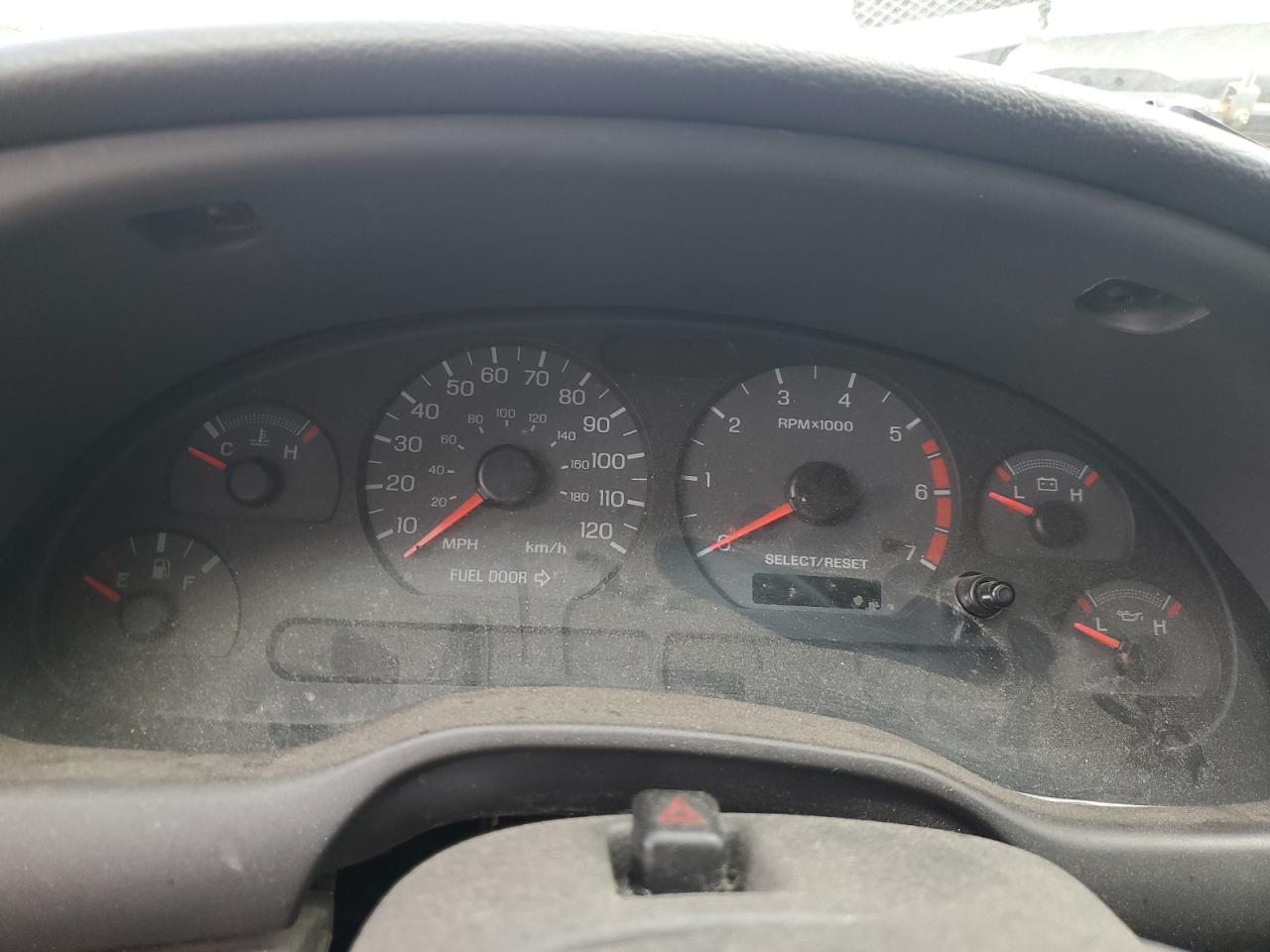 1FAFP40472F131240 2002 Ford Mustang