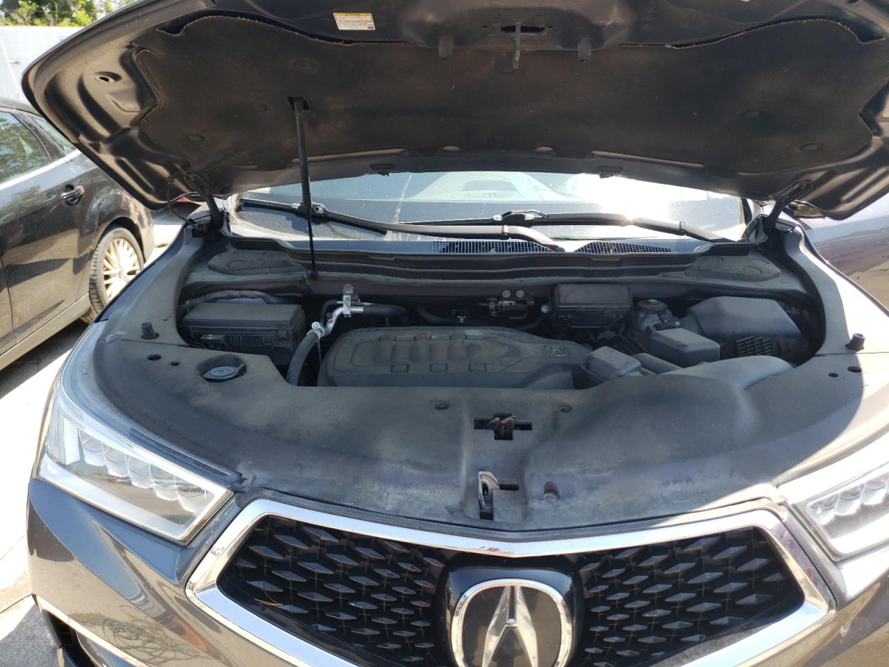 5J8YD3H31JL001845 2018 Acura Mdx