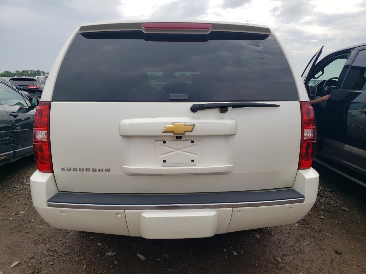 1GNSKKE78DR162908 2013 Chevrolet Suburban K1500 Ltz