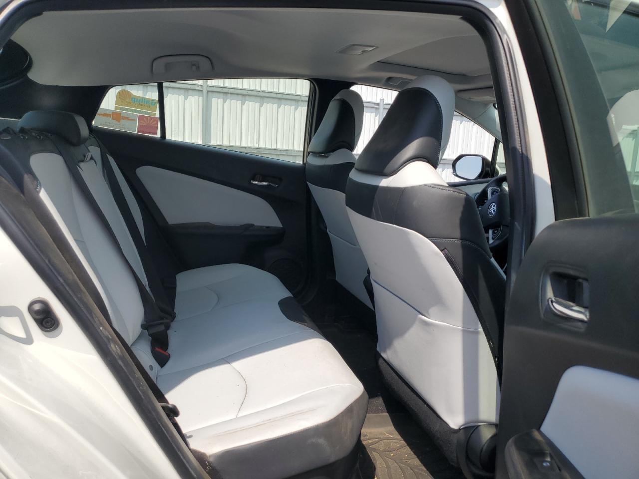 JTDKARFU8G3500307 2016 Toyota Prius