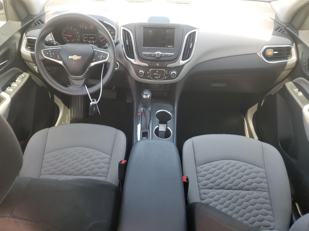 3GNAXHEV9LS526411 2020 Chevrolet Equinox Ls