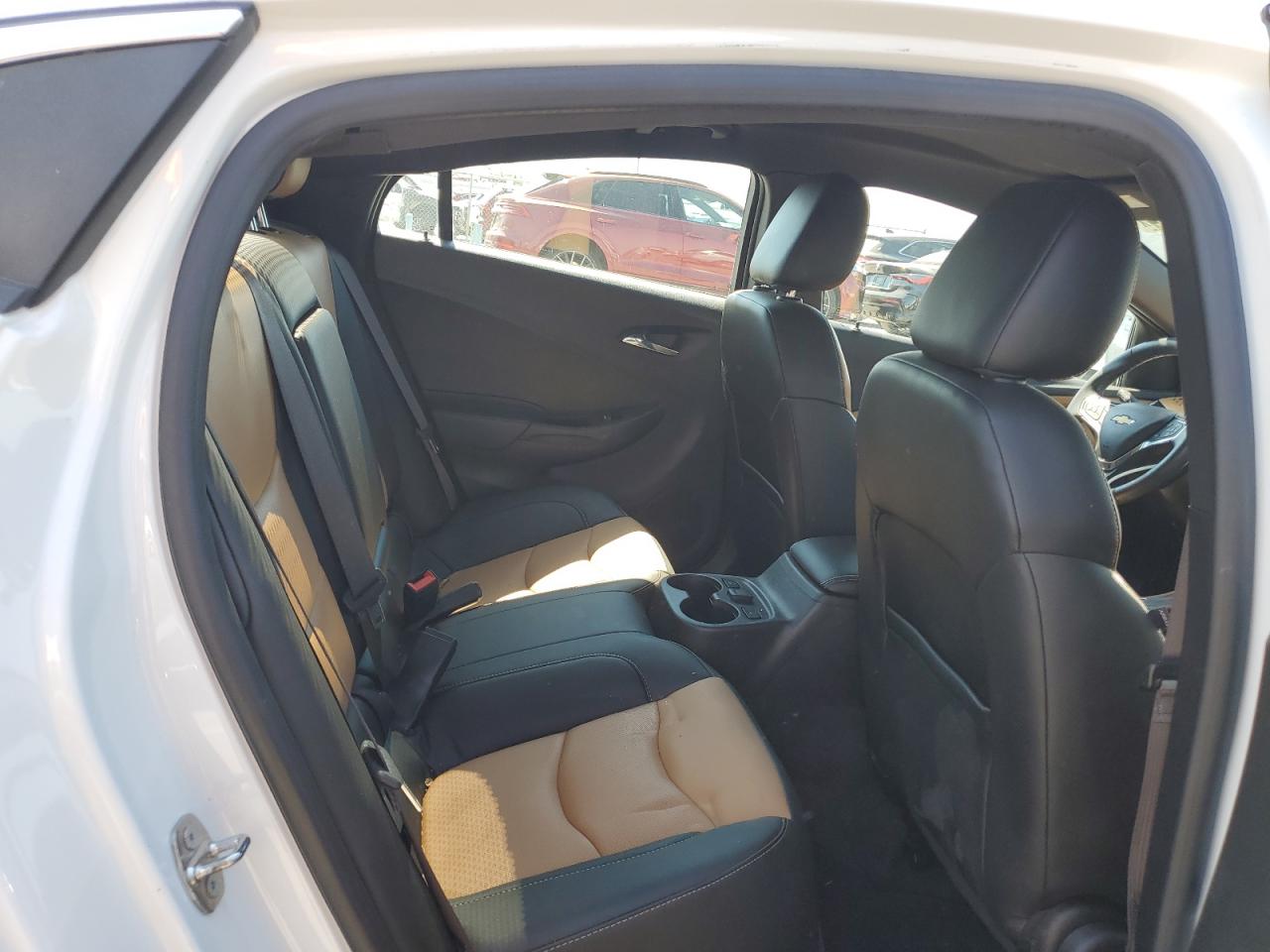 1G1RB6S52HU181385 2017 Chevrolet Volt Premier