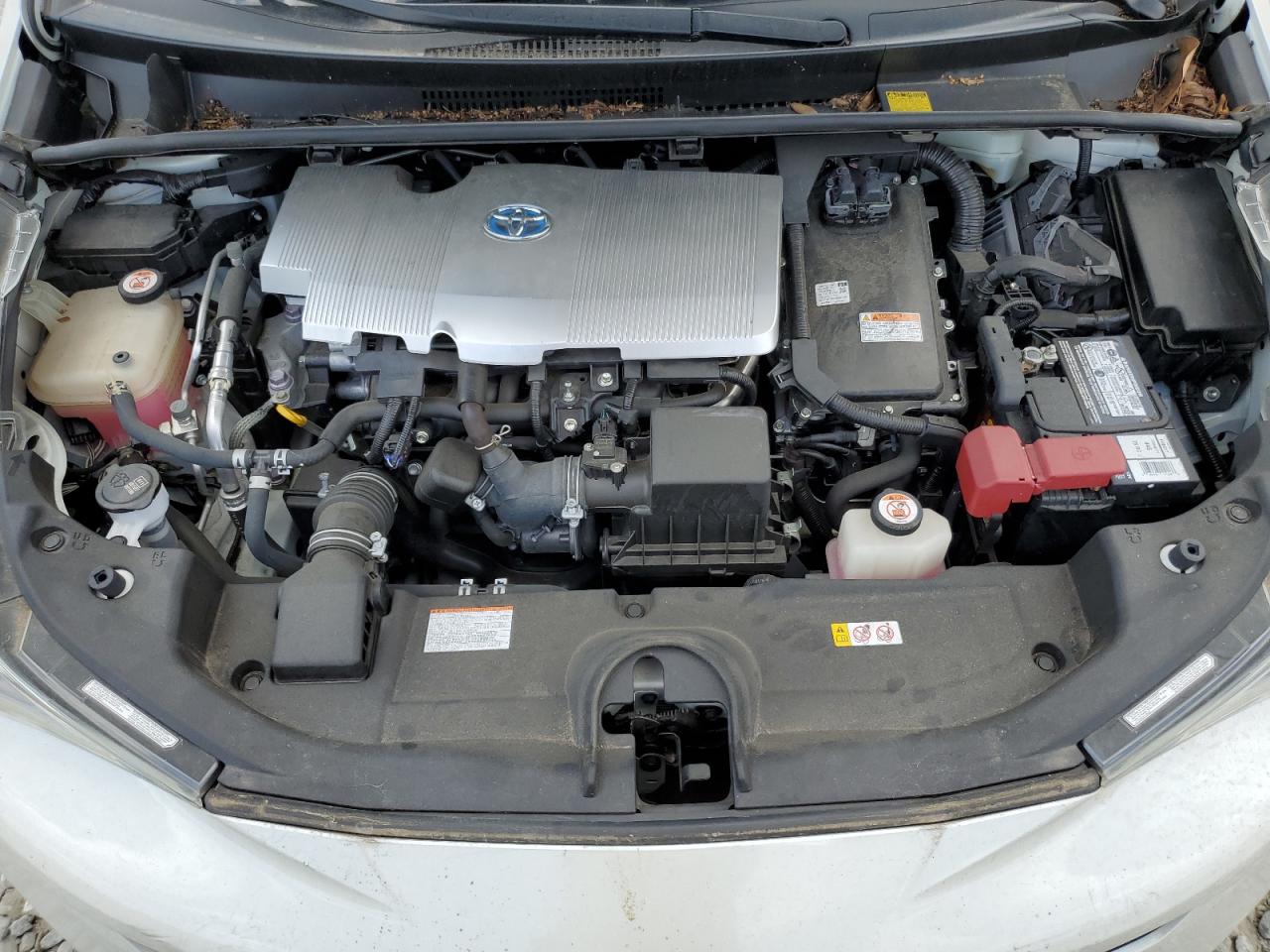 JTDKARFU3J3059631 2018 Toyota Prius