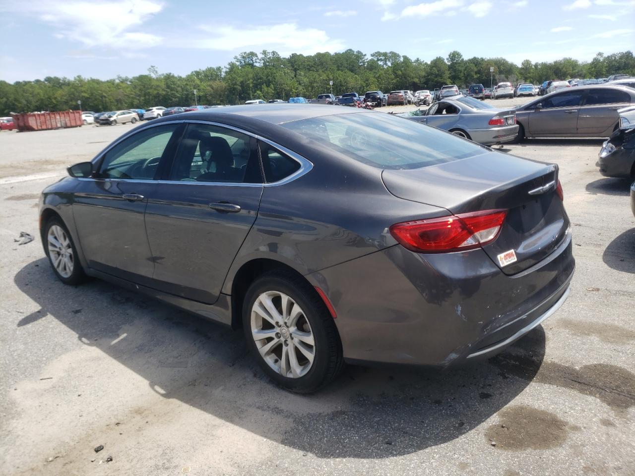 2015 Chrysler 200 Limited vin: 1C3CCCAB0FN577620