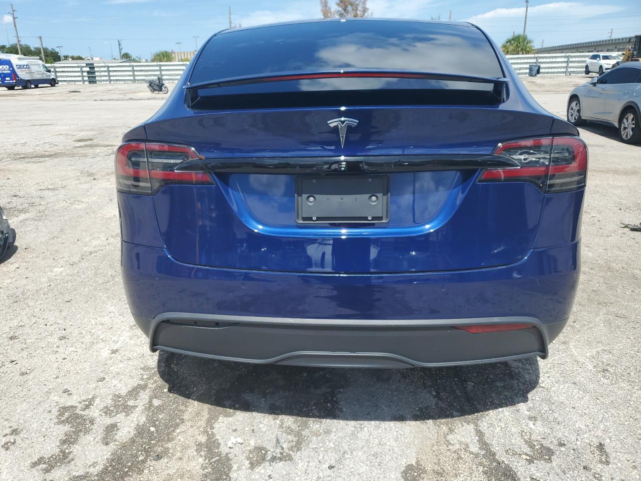 7SAXCDE51NF338908 2022 Tesla Model X