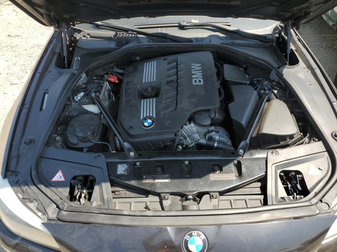 WBAFR1C56BDJ97570 2011 BMW 528 I