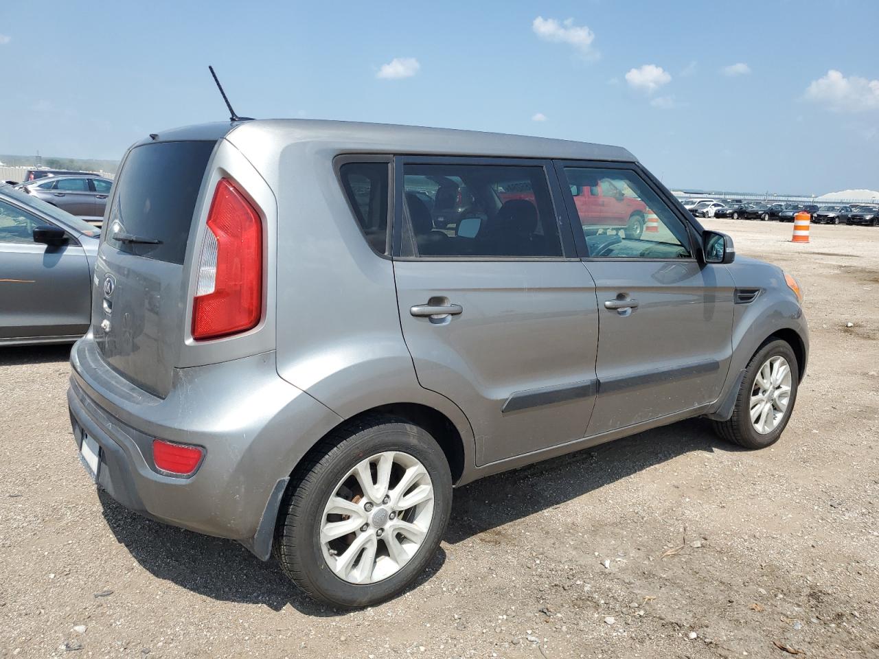 KNDJT2A69D7554774 2013 Kia Soul +