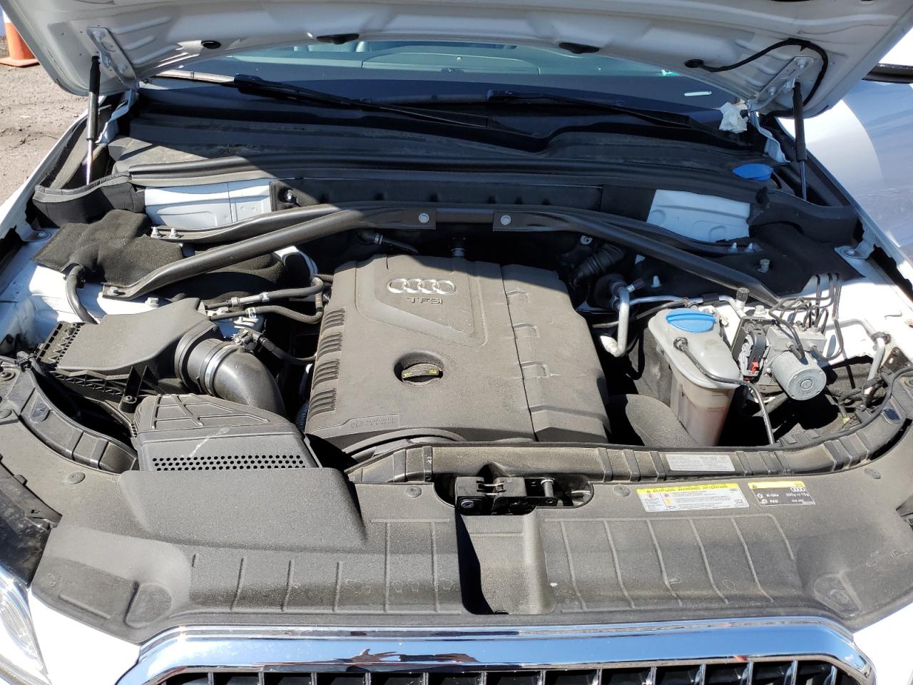 WA1LFAFP0FA038380 2015 Audi Q5 Premium Plus