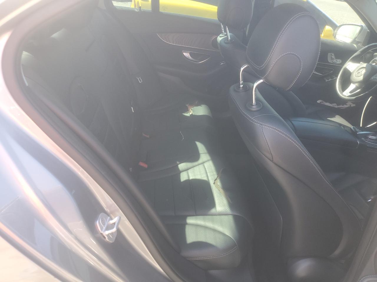 55SWF4JBXGU124853 2016 Mercedes-Benz C 300