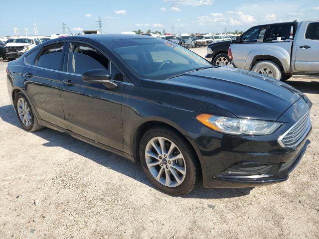 VIN 3FA6P0HD4HR257726 2017 Ford Fusion, SE no.4