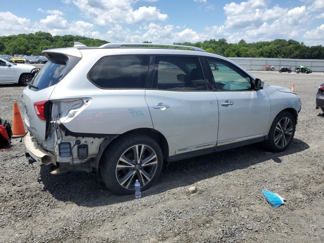 Lot #2957014077 2020 NISSAN PATHFINDER