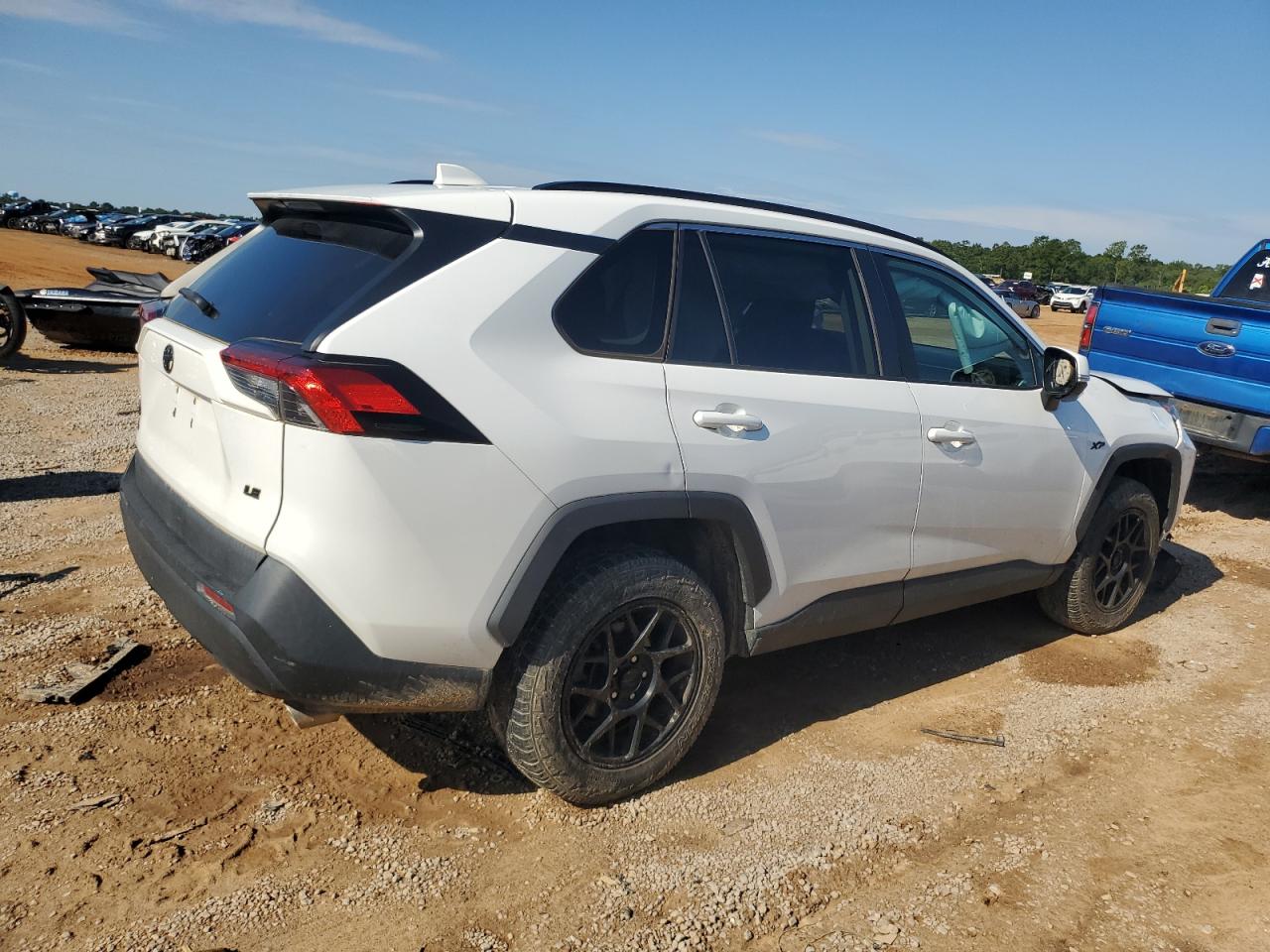 Lot #2776834752 2020 TOYOTA RAV4 LE