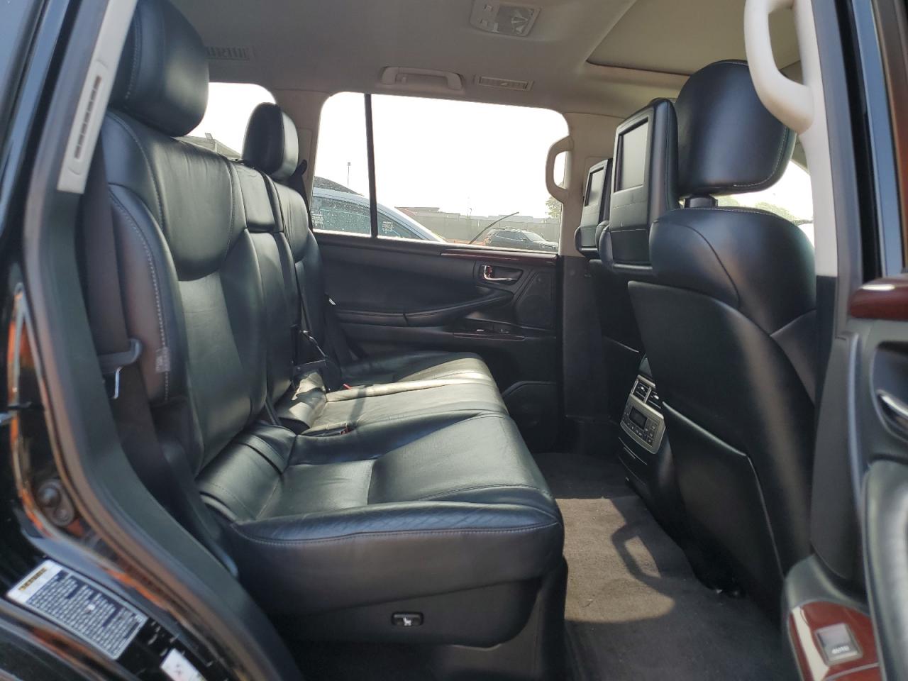 JTJHY7AX9E4137063 2014 Lexus Lx 570