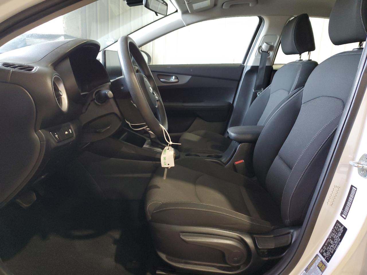 3KPF24AD4KE131584 2019 Kia Forte Fe