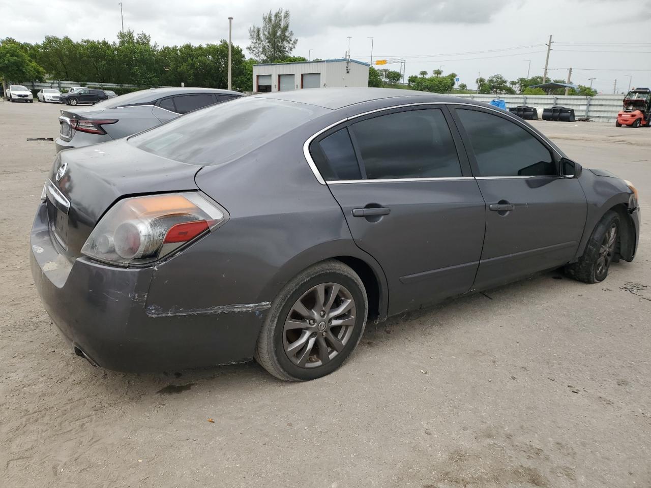 2012 Nissan Altima Base vin: 1N4AL2AP1CC208271